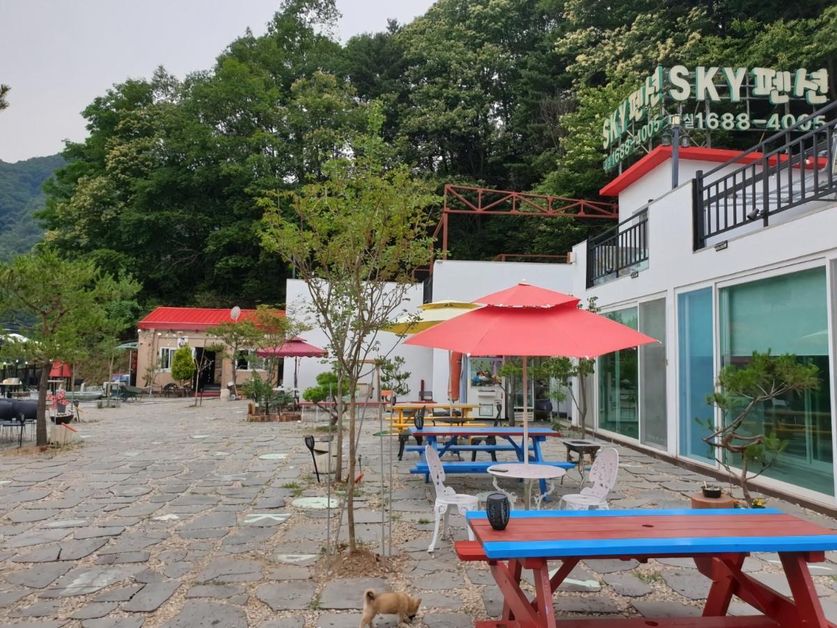 Sky Vivaldi Pension Hongcheon Εξωτερικό φωτογραφία