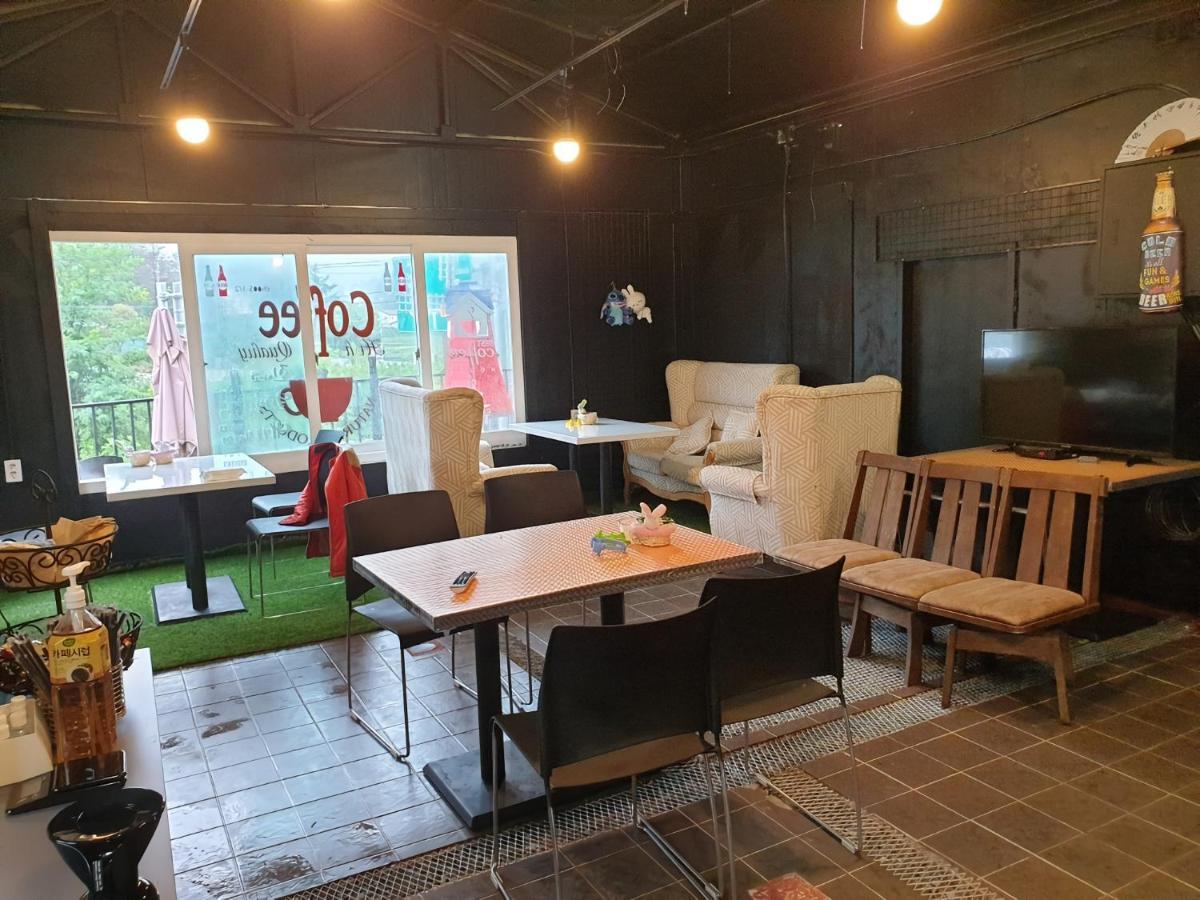Sky Vivaldi Pension Hongcheon Εξωτερικό φωτογραφία