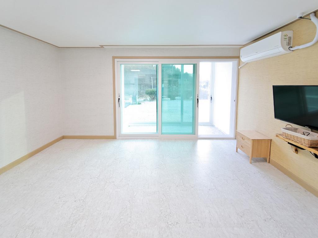 Sky Vivaldi Pension Hongcheon Εξωτερικό φωτογραφία