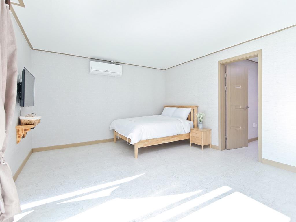 Sky Vivaldi Pension Hongcheon Εξωτερικό φωτογραφία