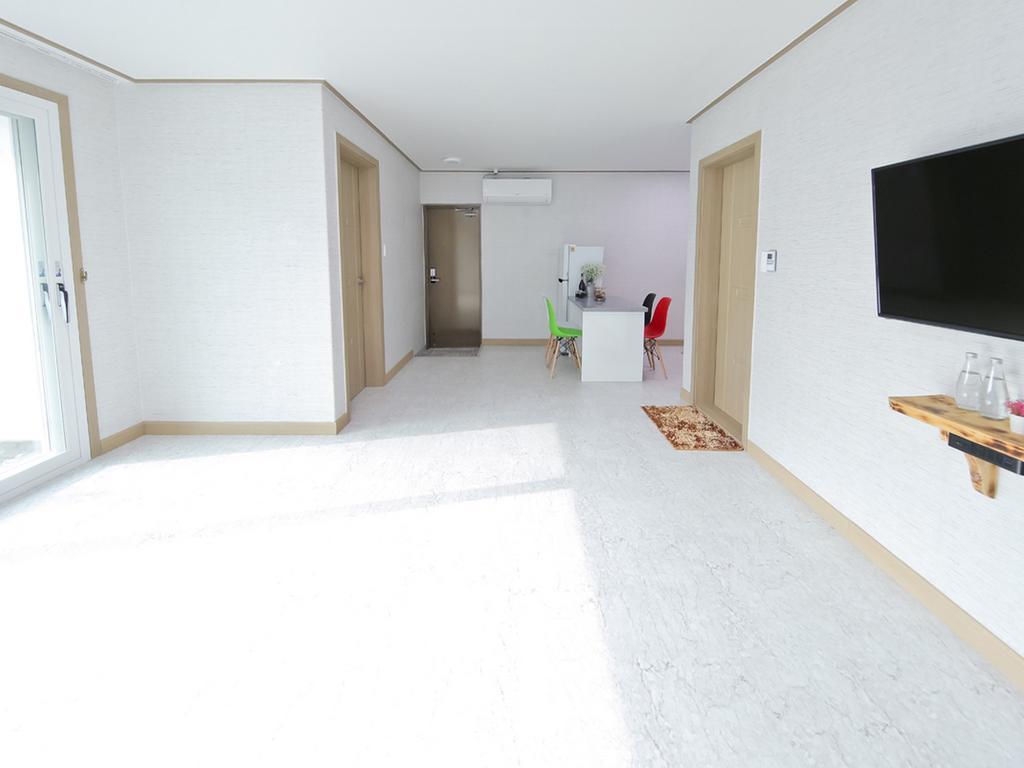 Sky Vivaldi Pension Hongcheon Εξωτερικό φωτογραφία