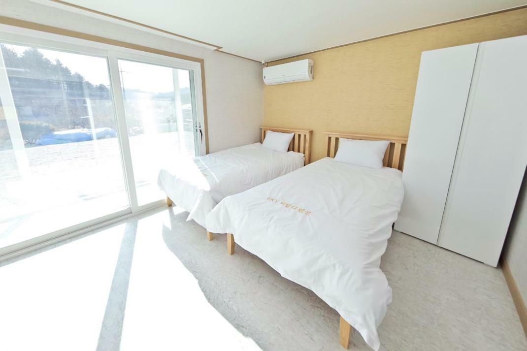 Sky Vivaldi Pension Hongcheon Εξωτερικό φωτογραφία