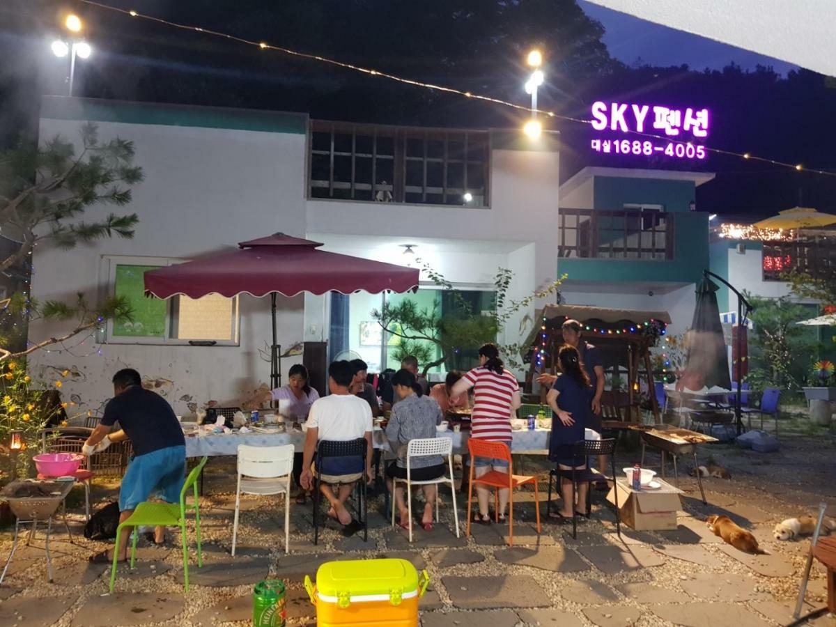 Sky Vivaldi Pension Hongcheon Εξωτερικό φωτογραφία
